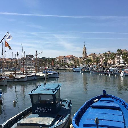 Les Chambres D'Agatha Sanary-sur-Mer Exterior foto